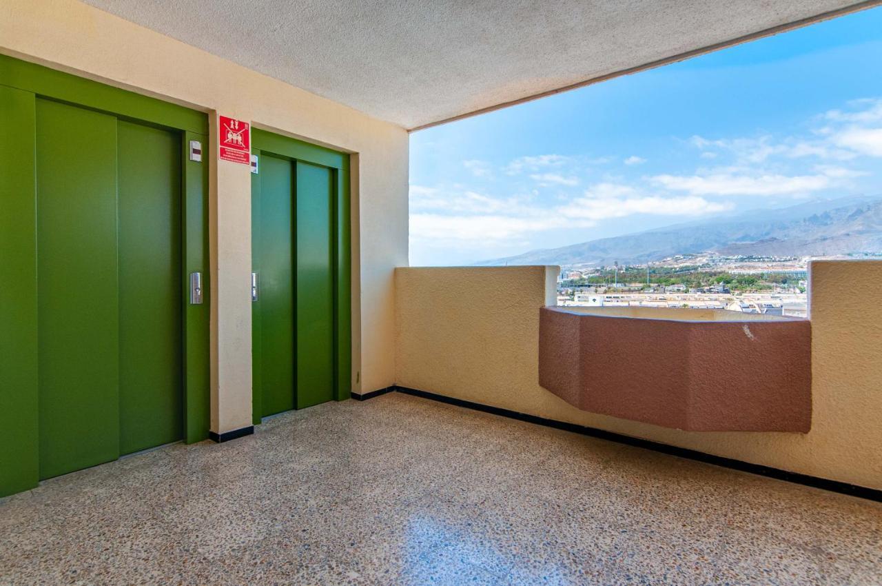 Torres Del Sol Beach Front Apartment Ph06 Los Cristianos  Exterior foto